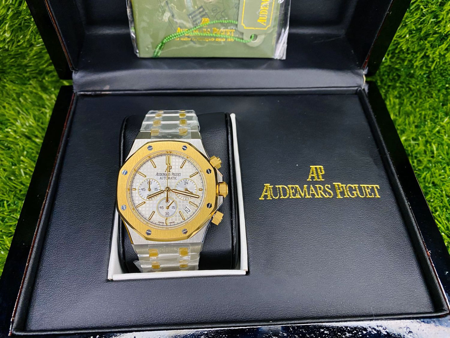 Original Audemars Piguet Royal Oak Chronograph Wrist Watch for Men