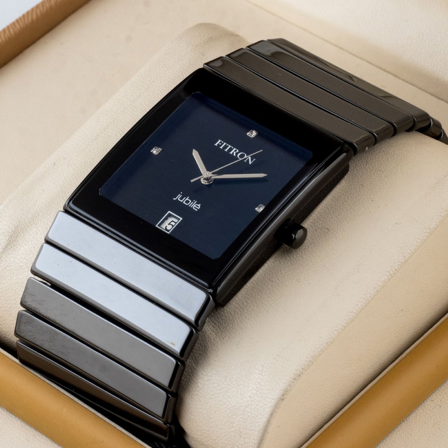 Original FITRON Scratchless Black Ceramics Wrist Watch Japan Machine