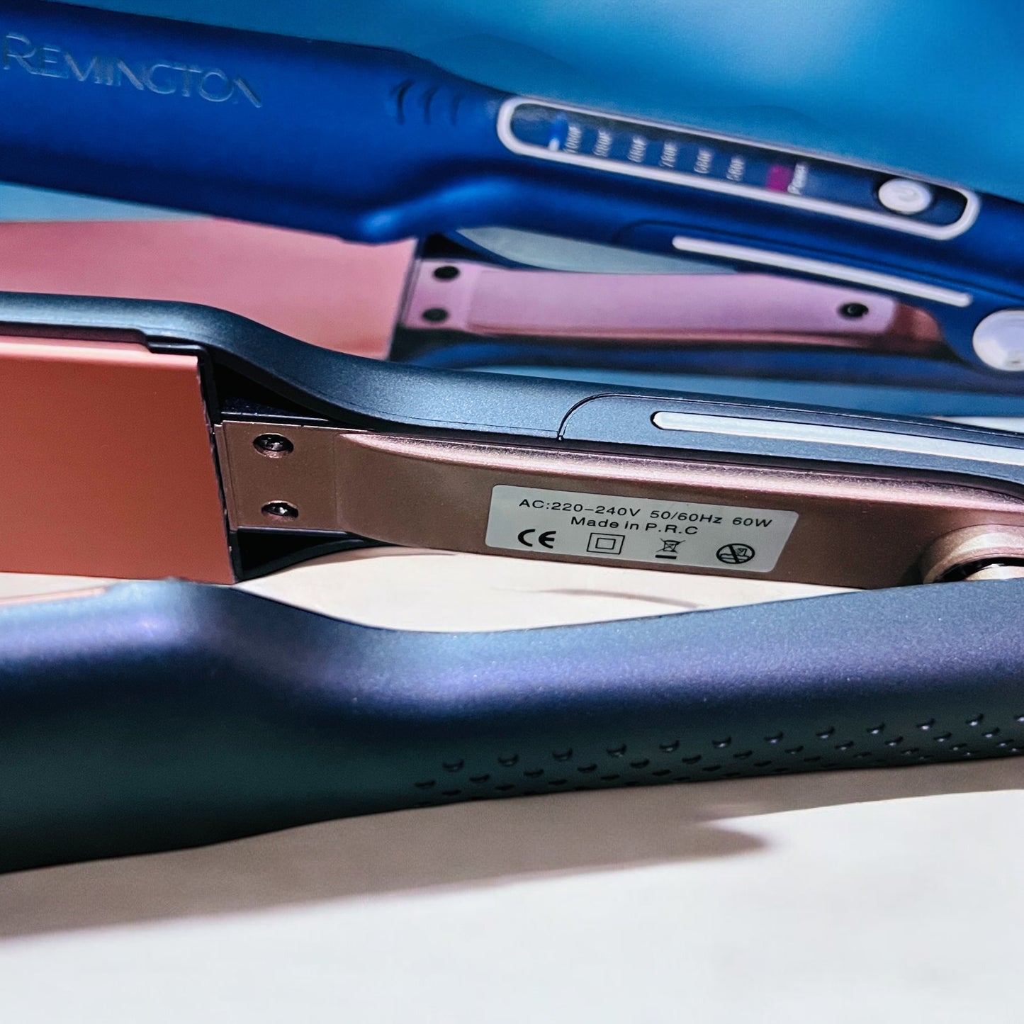 Remington Professional Hair Straightener Shine Therapy