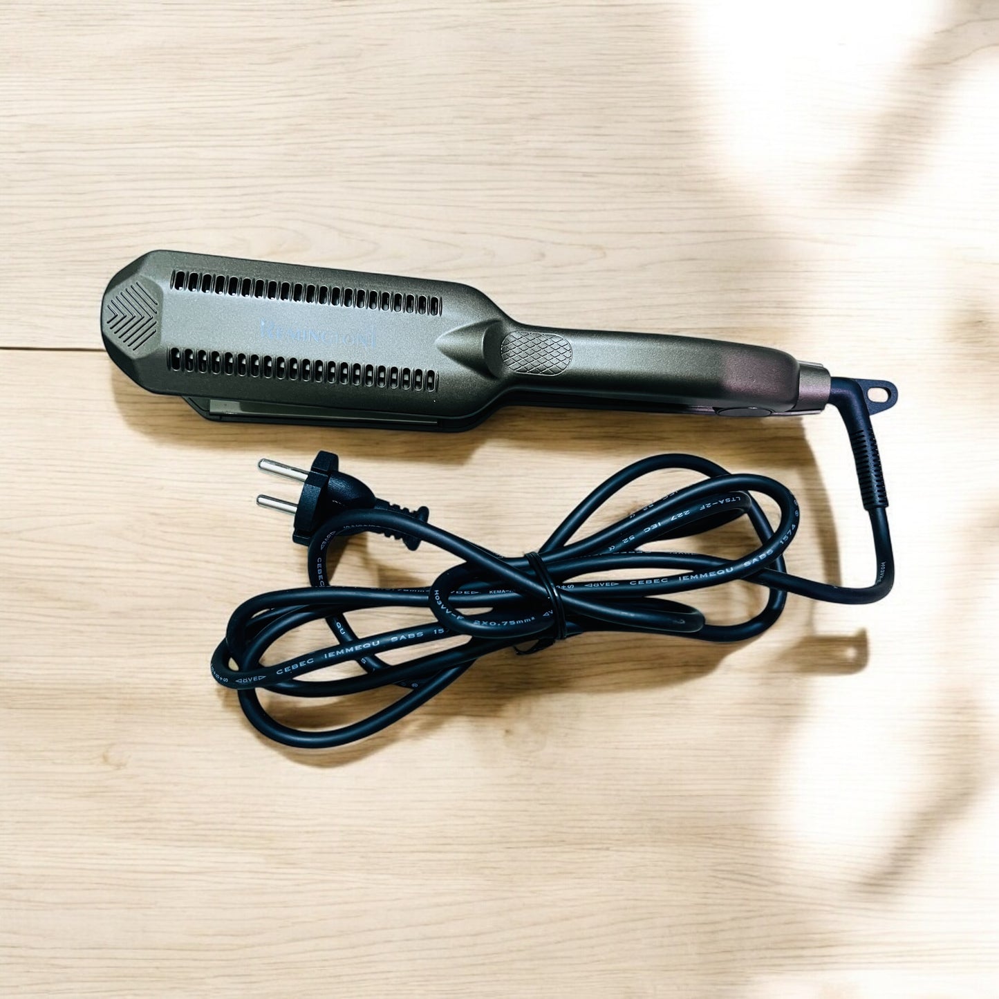 Remington Professional Hair Straightener Keratin Protection