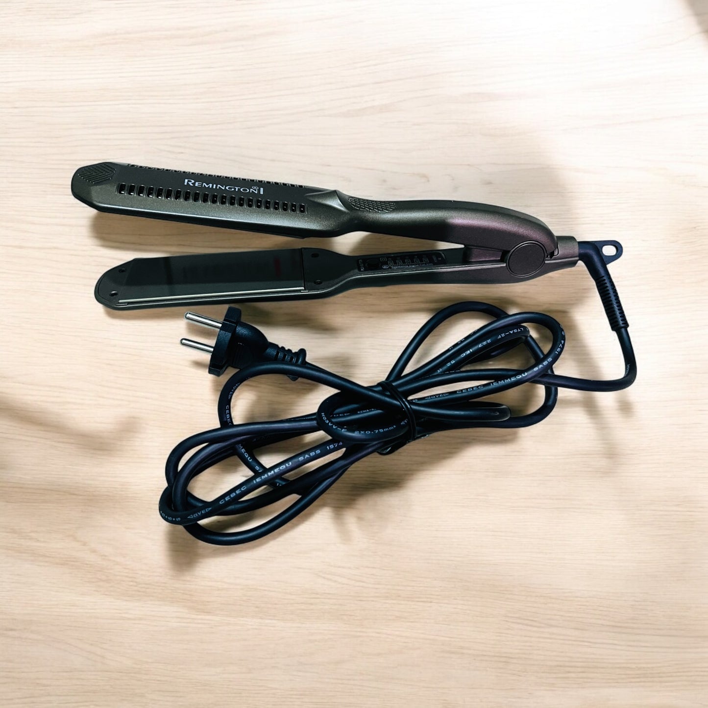 Remington Professional Hair Straightener Keratin Protection