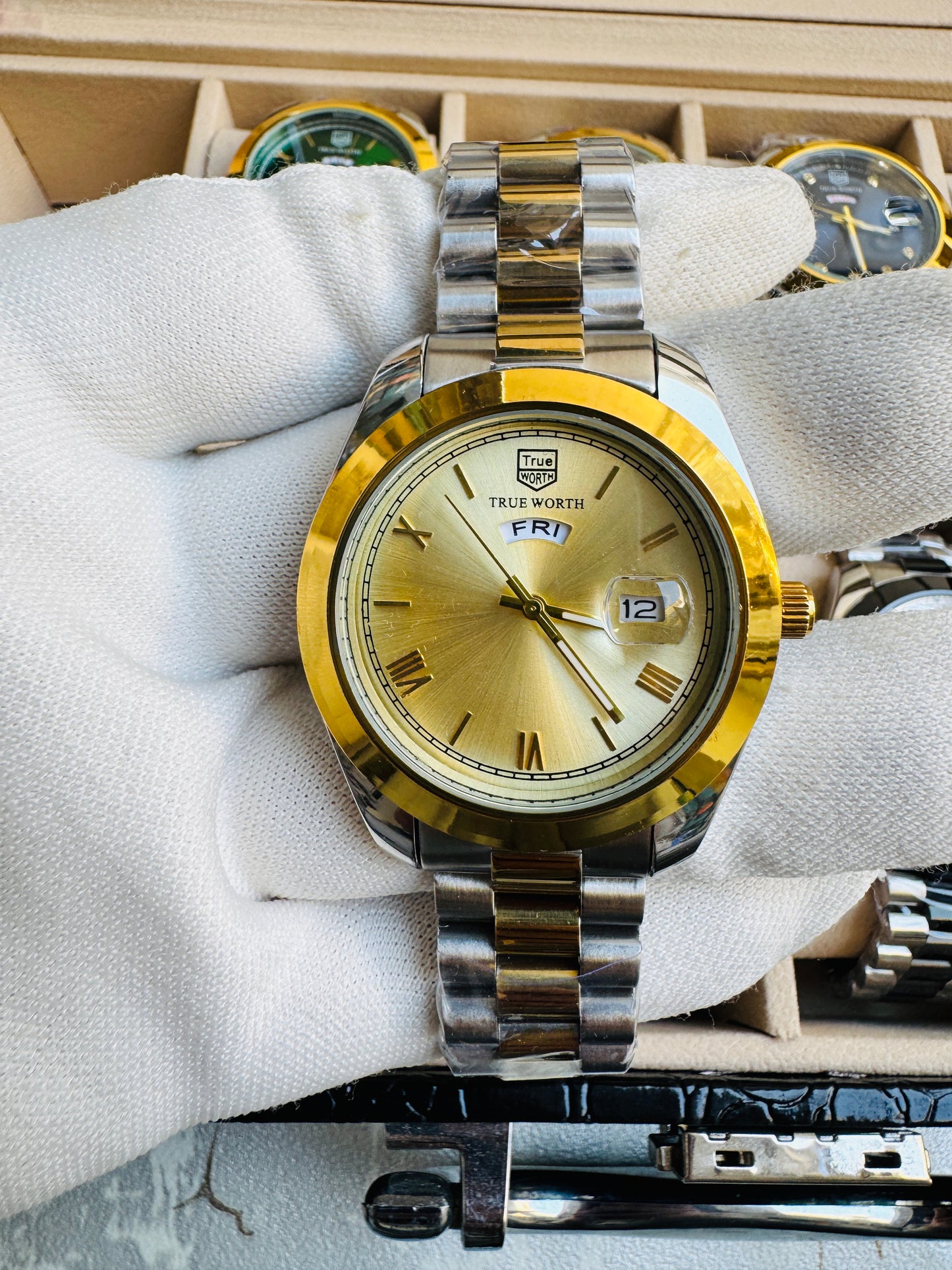 Original True Worth Exclusive Designs Wrist Watches For Men