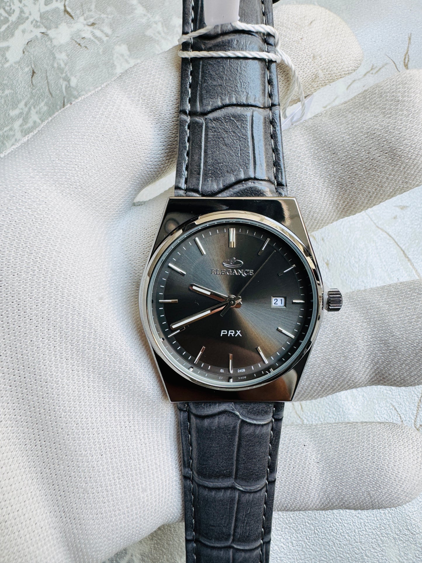 Original ELEGANCE Leather Strap Quartz Movement Men Wrist Watch