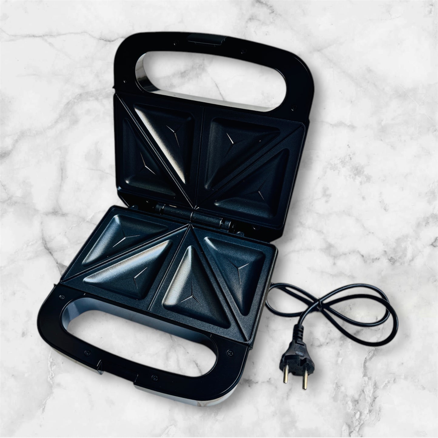 RAF Sandwich Maker 1200W Automatic Heat Protection