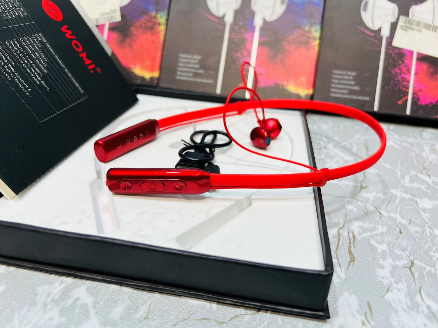 New WOMI Wireless /Bluetooth Sports Neckband/Handfree