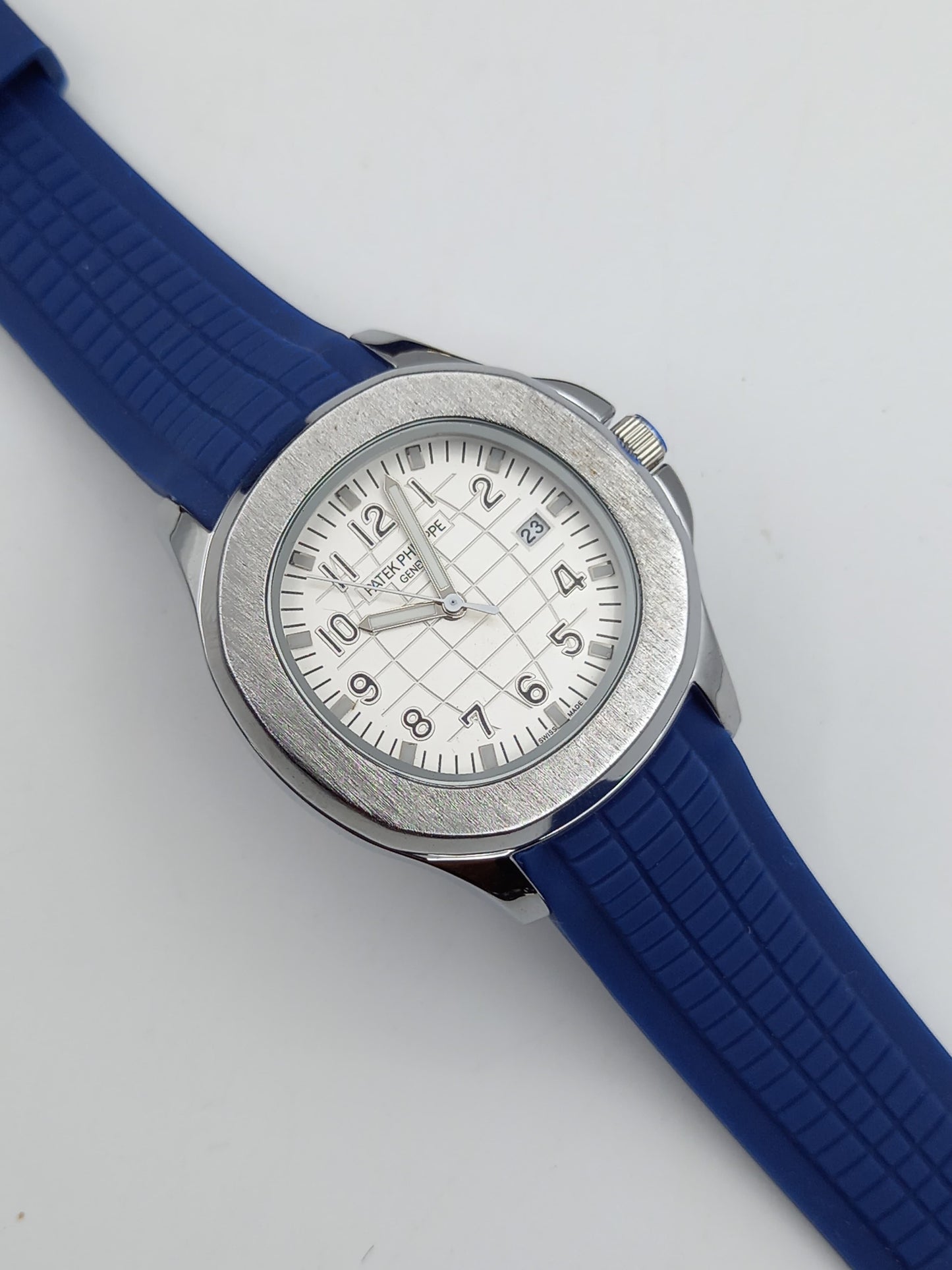 New Style Universe Point 38-mm Men Wrist Watch Quartz Movement
