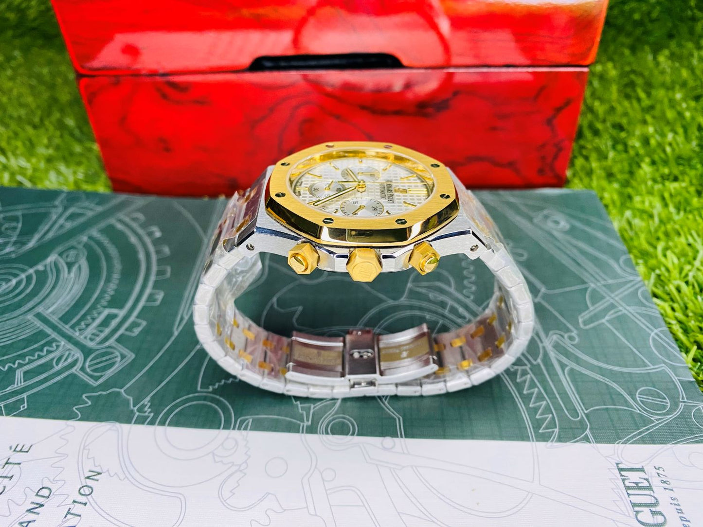 Original Audemars Piguet Royal Oak Chronograph Wrist Watch for Men