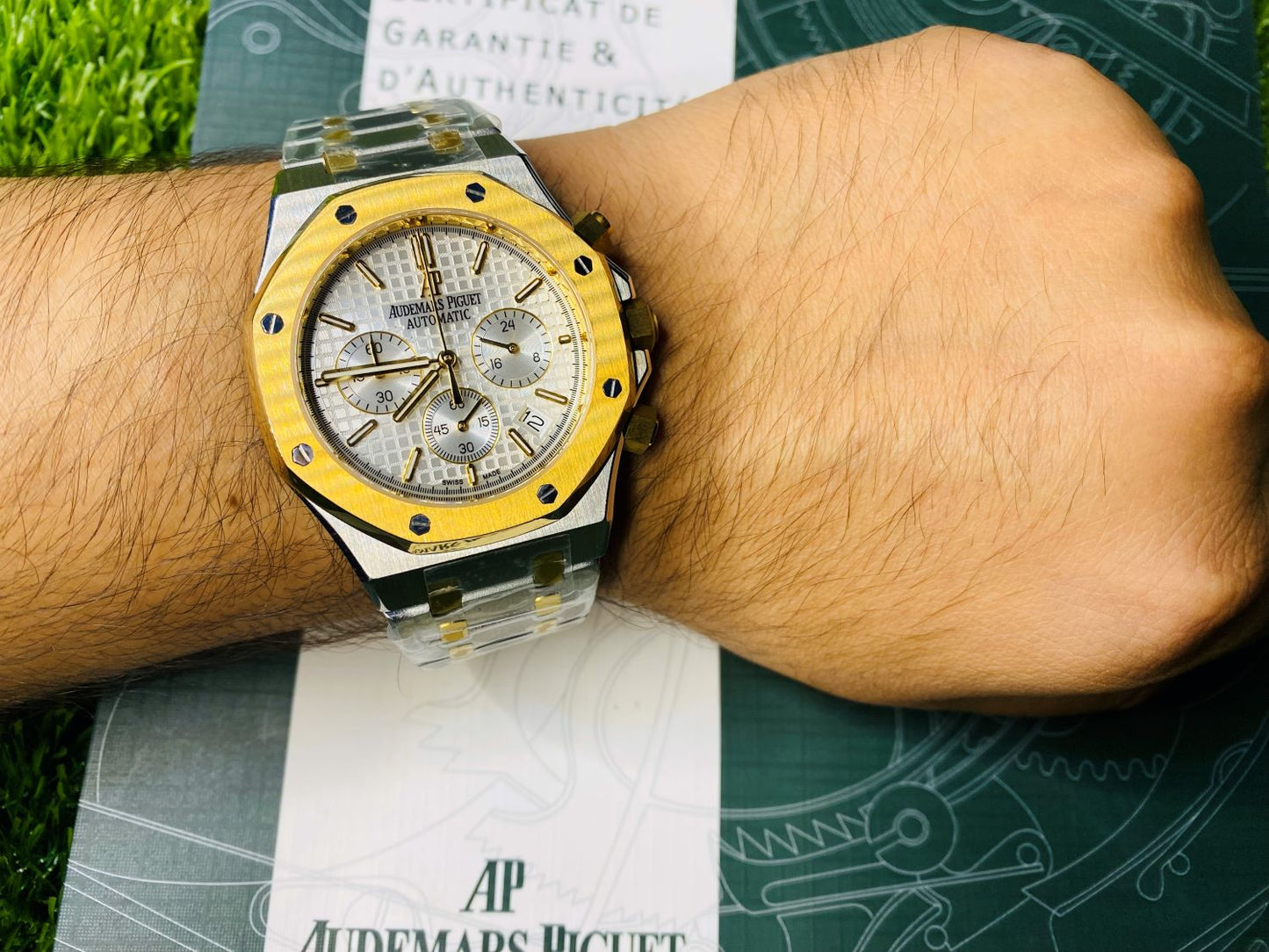 Original Audemars Piguet Royal Oak Chronograph Wrist Watch for Men